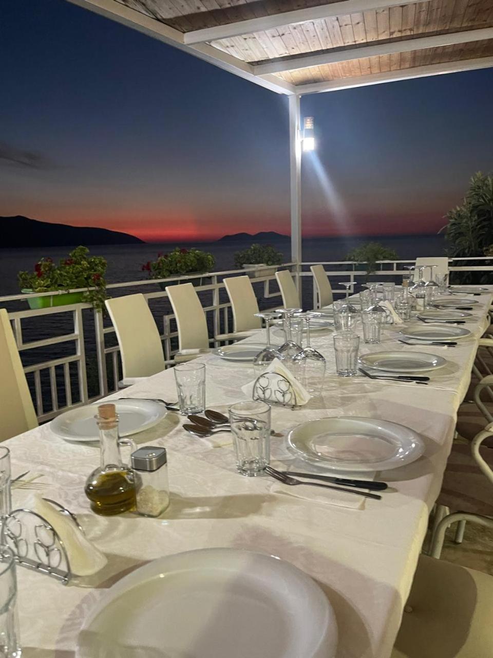 Envi Hotel 3*