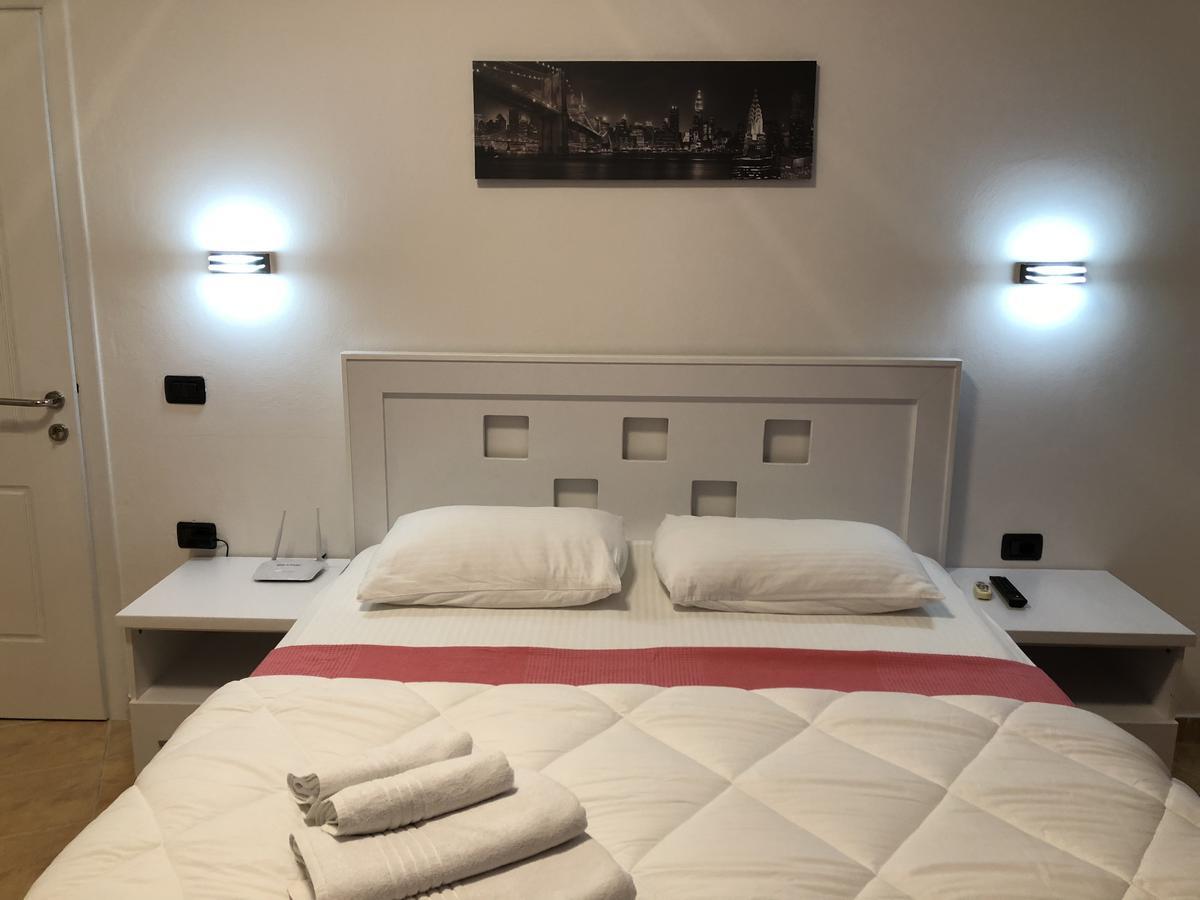 Hotel Envi 3*