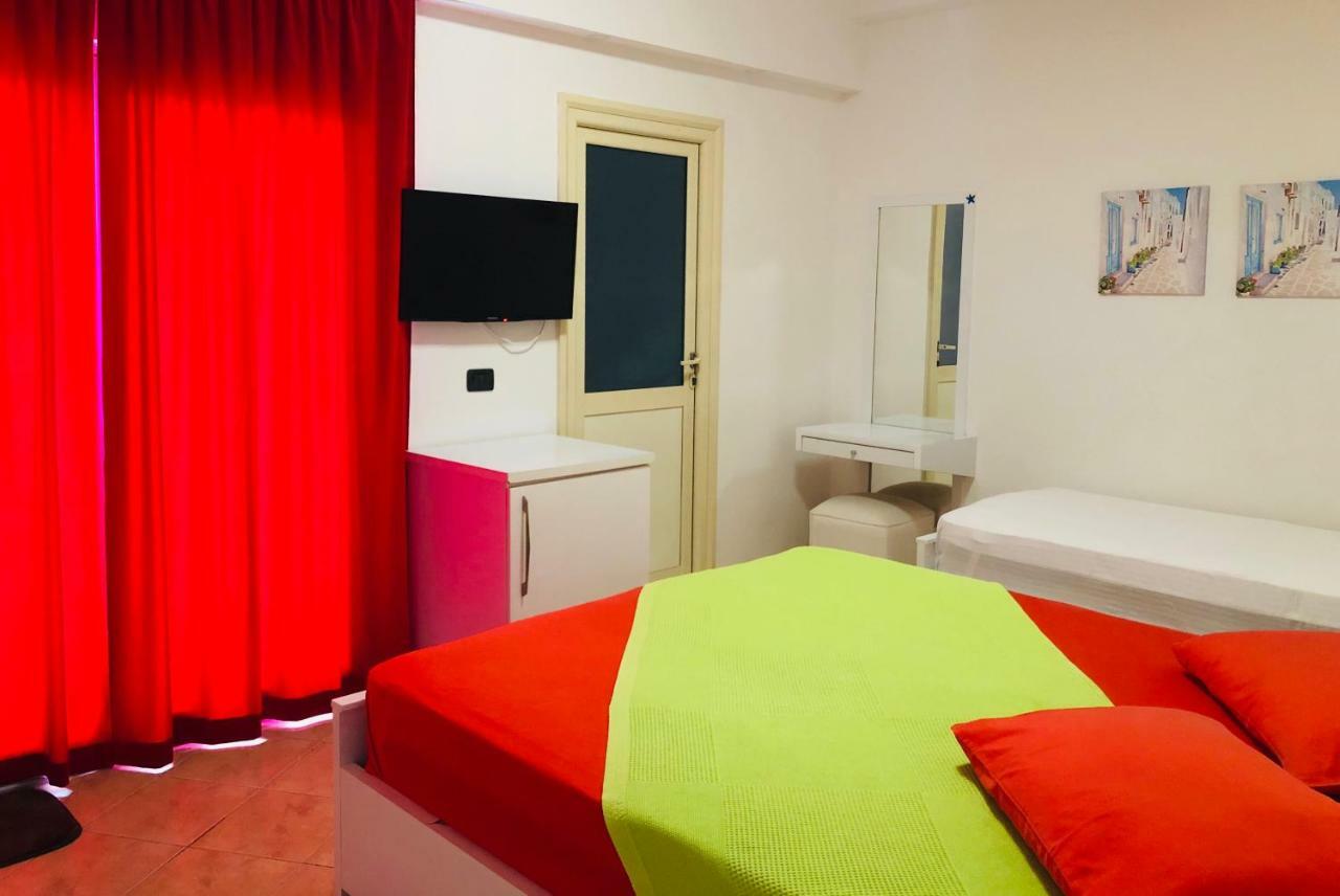 Envi Hotel 3*